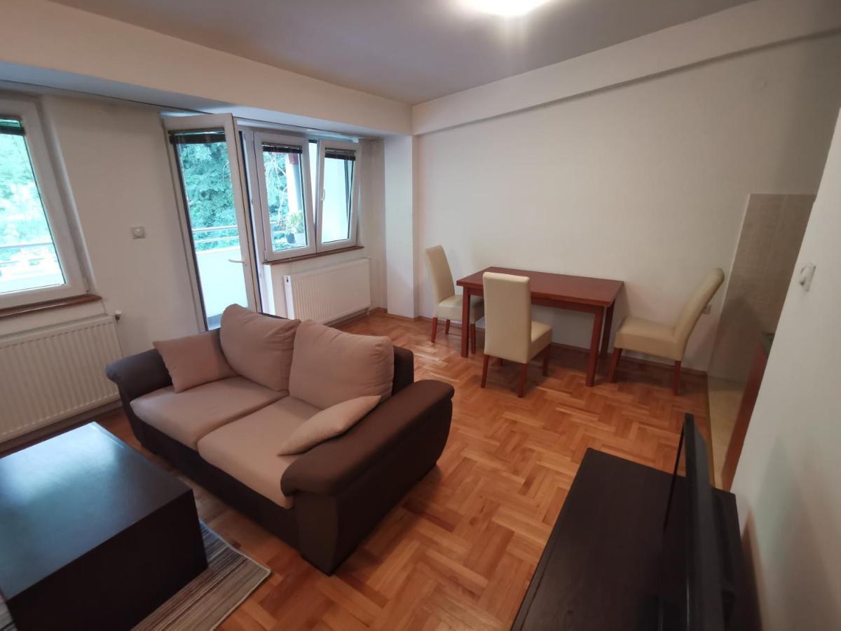 Zagrebska Flat Apartment Skopje Bagian luar foto