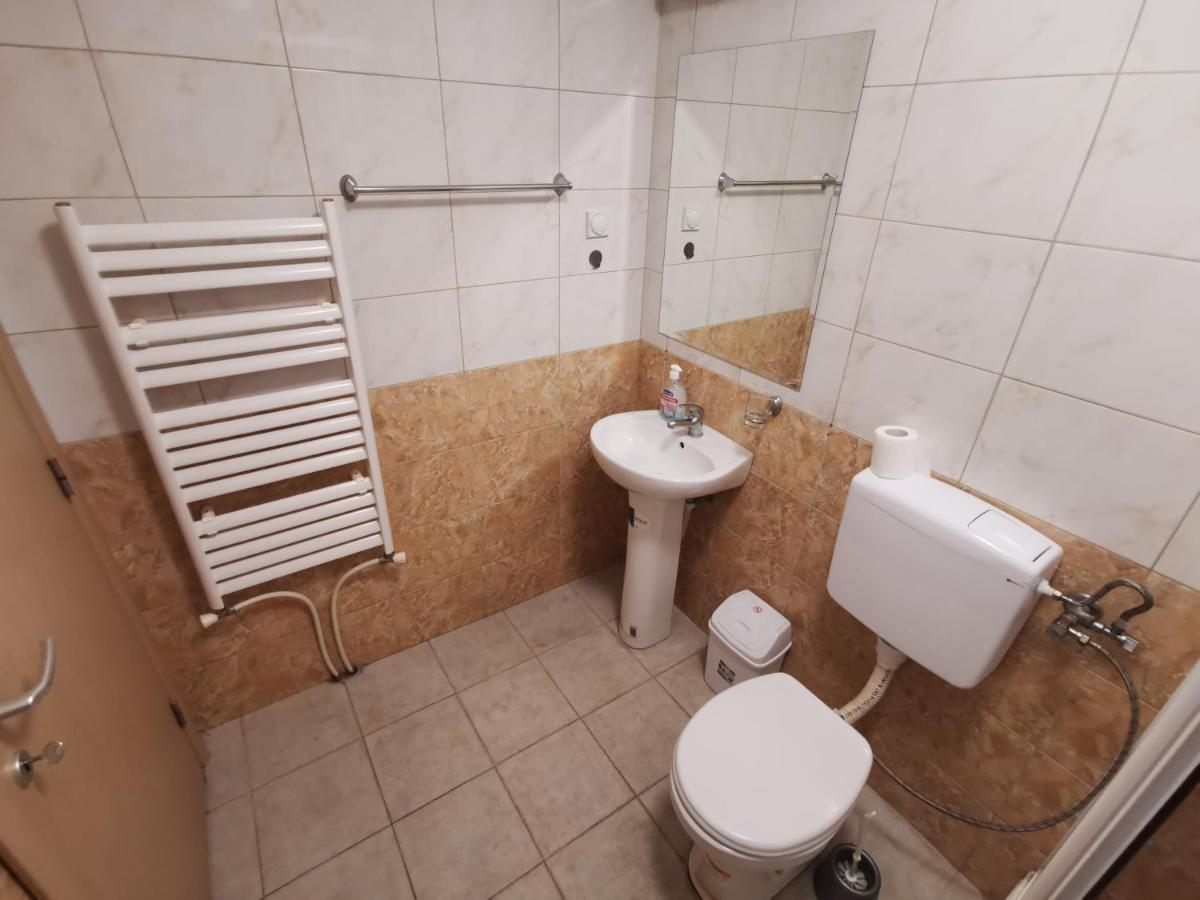 Zagrebska Flat Apartment Skopje Bagian luar foto