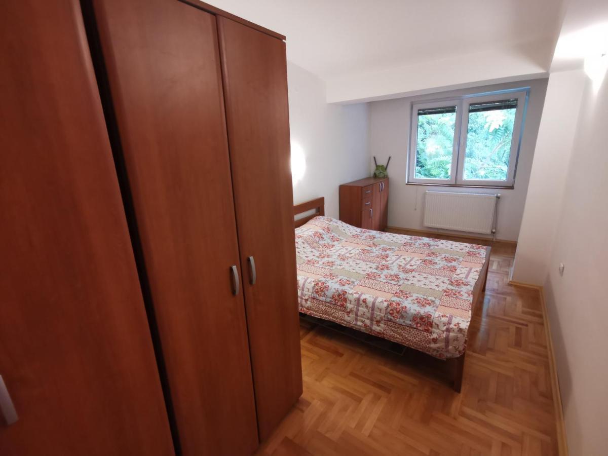 Zagrebska Flat Apartment Skopje Bagian luar foto