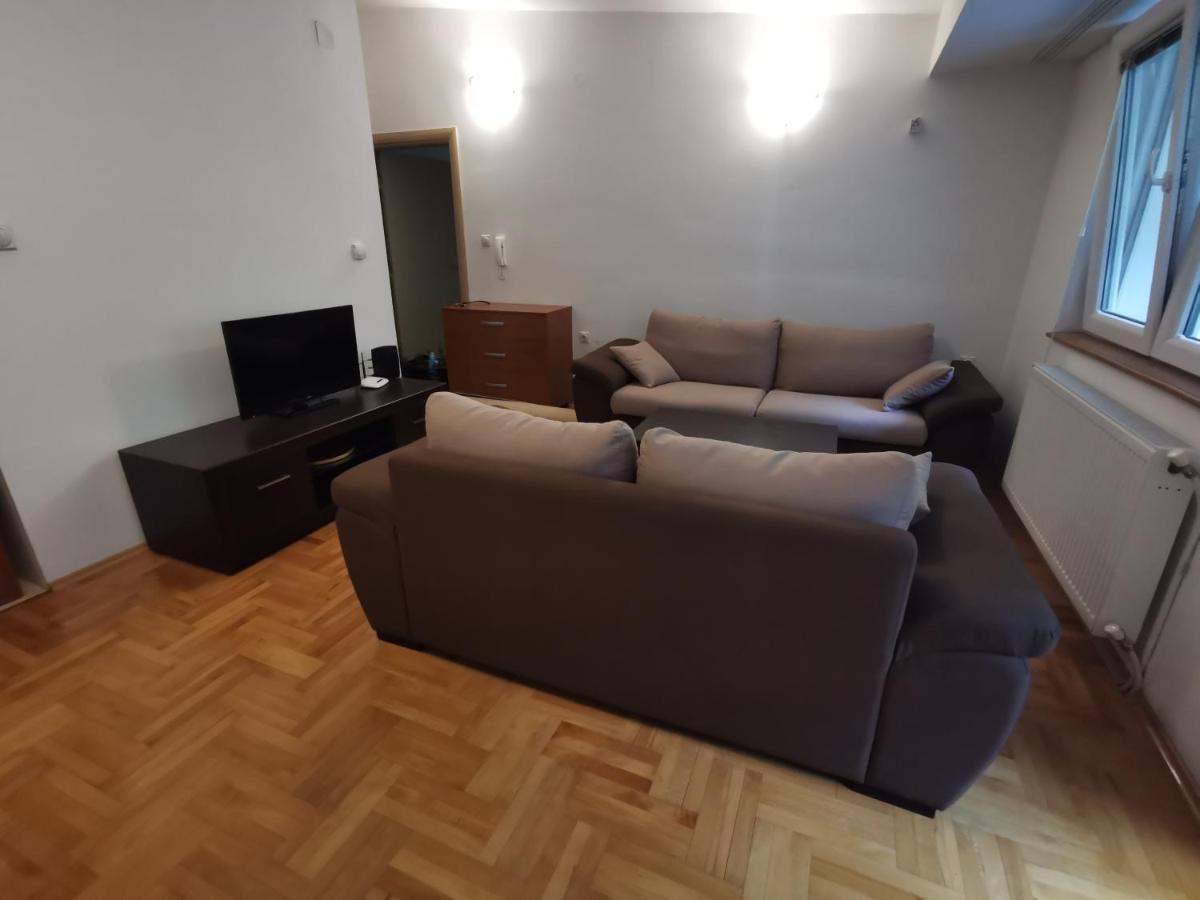 Zagrebska Flat Apartment Skopje Bagian luar foto