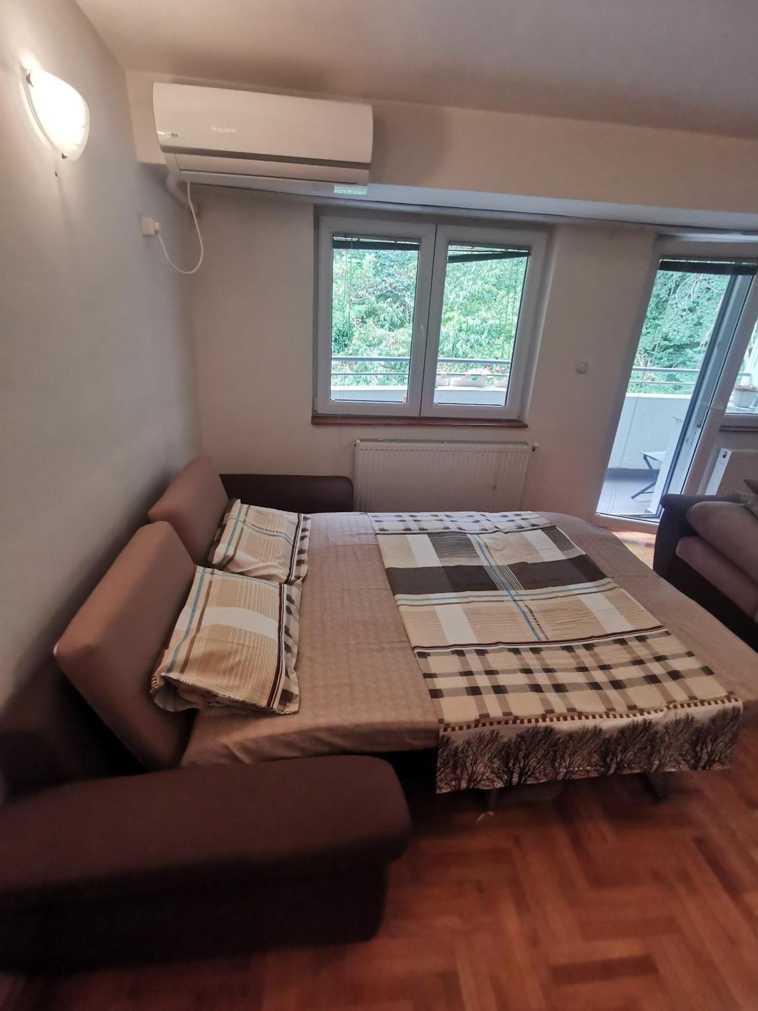 Zagrebska Flat Apartment Skopje Bagian luar foto